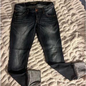 Express Skinny Jeans : Zelda Skinny Jeans